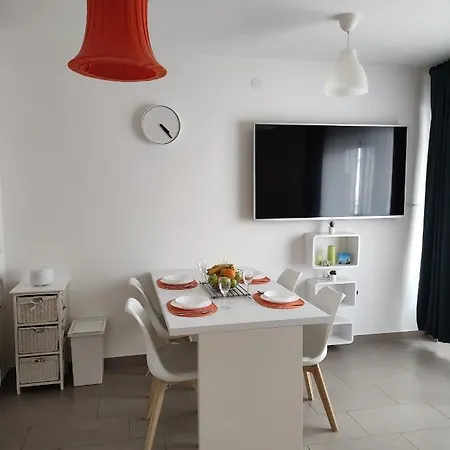 Apartment Dana 公寓 *